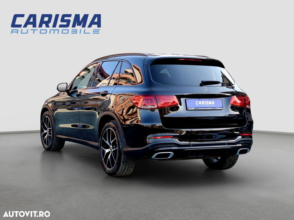 Mercedes-Benz GLC 300 4MATIC MHEV - 5