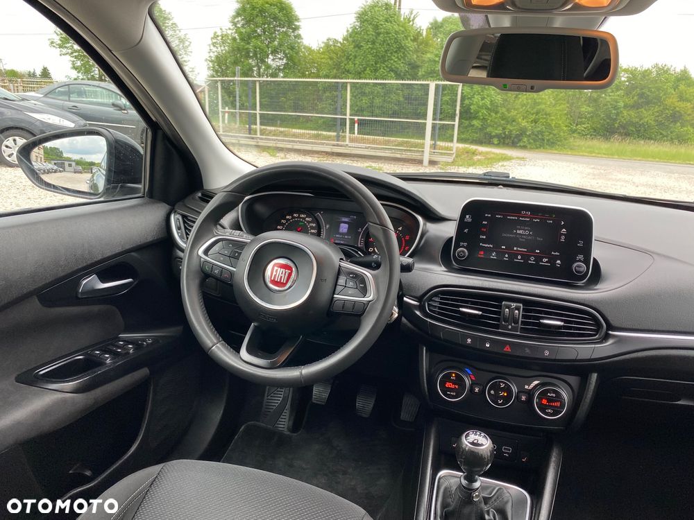 Fiat Tipo 1.6 MultiJet 16v Lounge - 18