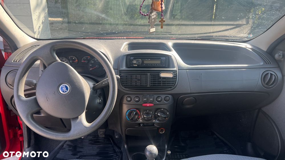 Fiat Punto 1.2 8V Active - 14
