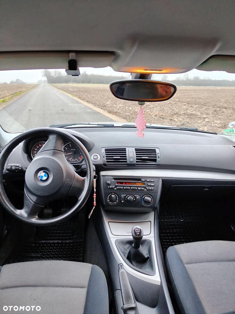 BMW Seria 1 - 11