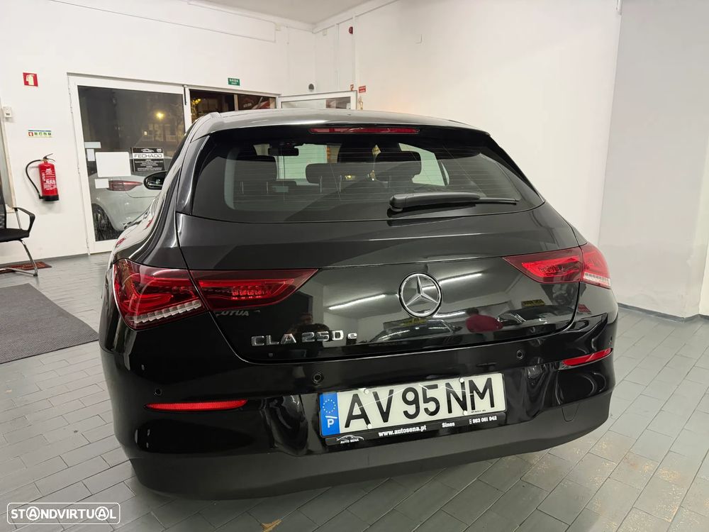 Mercedes-Benz CLA 250 e Shooting Brake Style Plus - 4