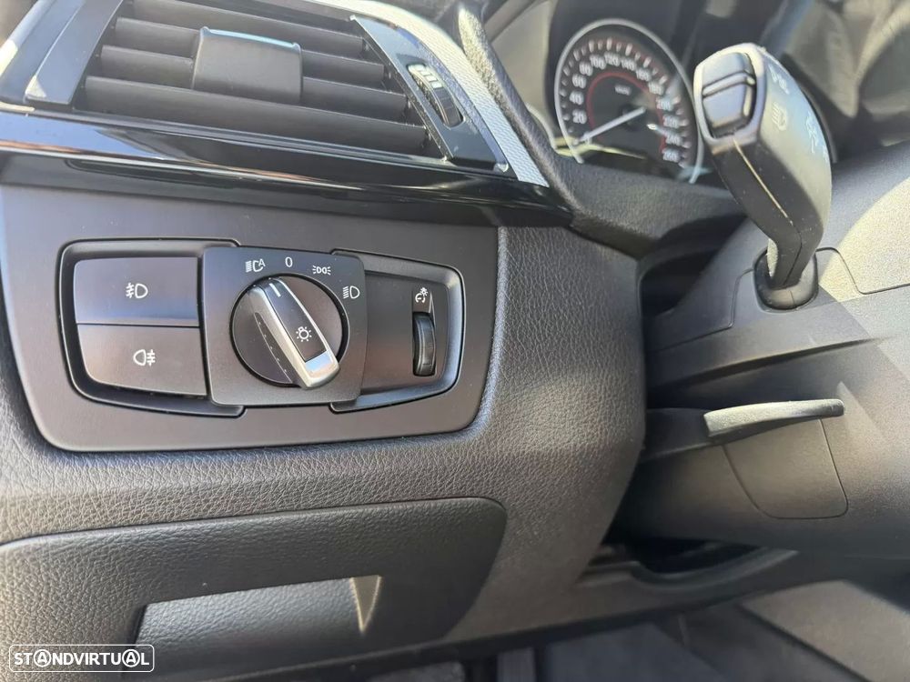 BMW 320 d xDrive Pack M Auto - 9
