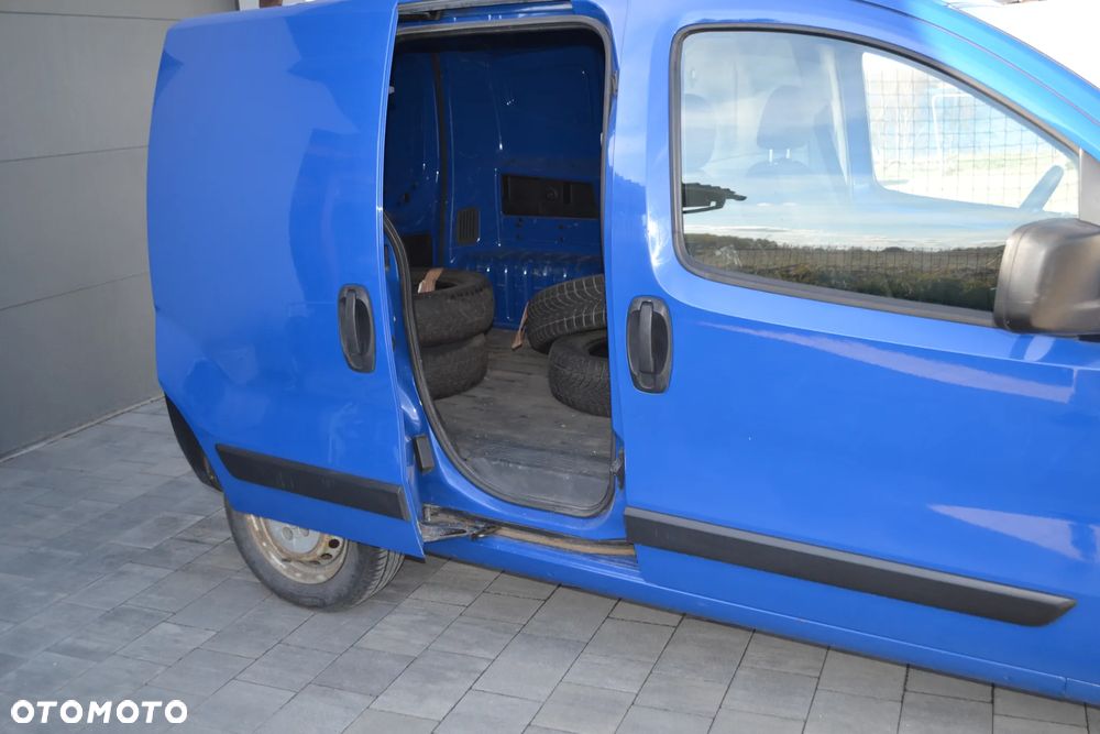 Fiat Fiorino Kombi 8V Base - 4