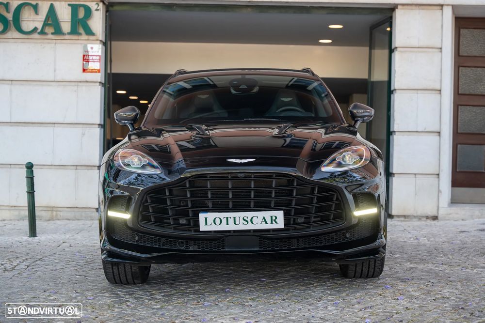 Aston Martin DBX 707 - 3