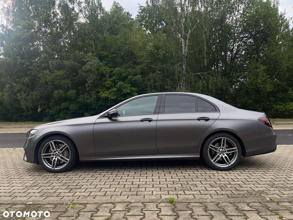 Mercedes-Benz Klasa E - 8