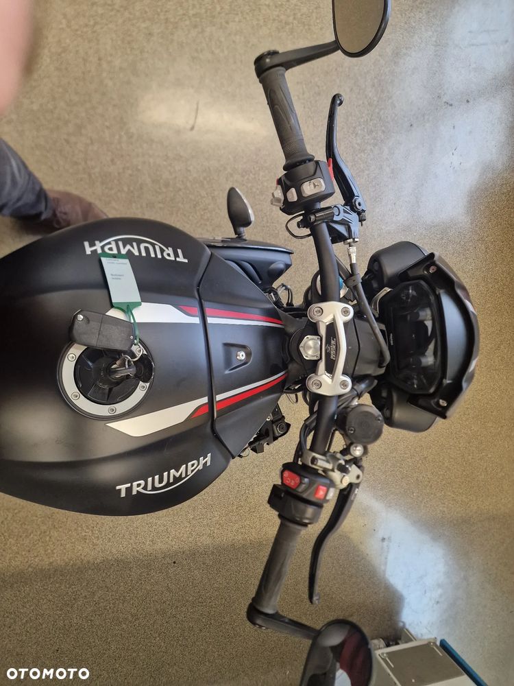 Triumph Speed Triple - 3