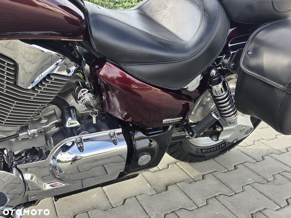 Honda VTX - 37