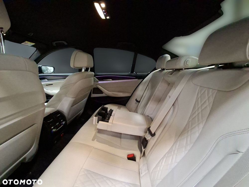 BMW Seria 5 - 18
