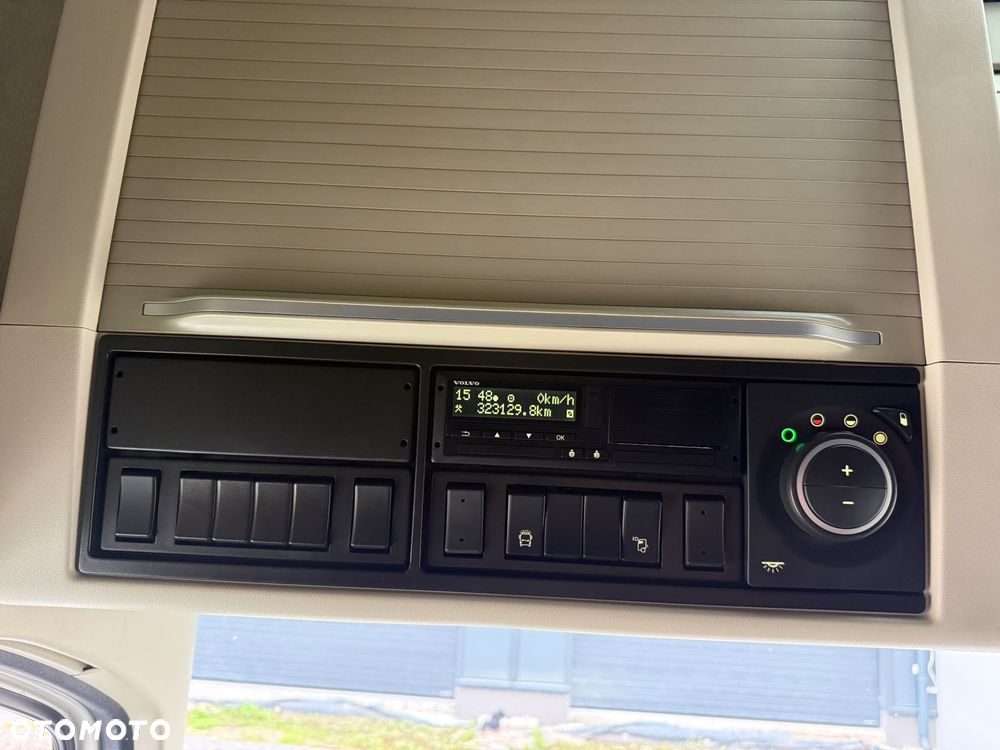 Volvo FH 540 /RETARDER/PODUSZKA P+T/SKÓRY/NAVI/FULL LED/ON 1420 L - 38
