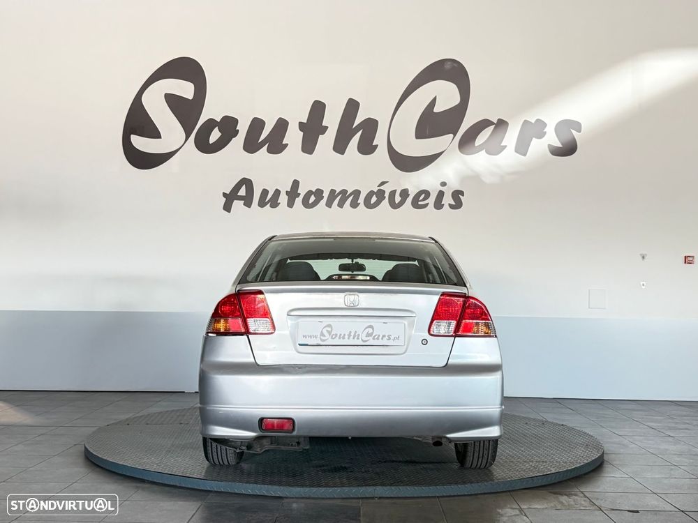 Honda Civic - 4