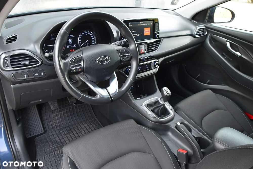 Hyundai i30 1.6 CRDI Prime - 24