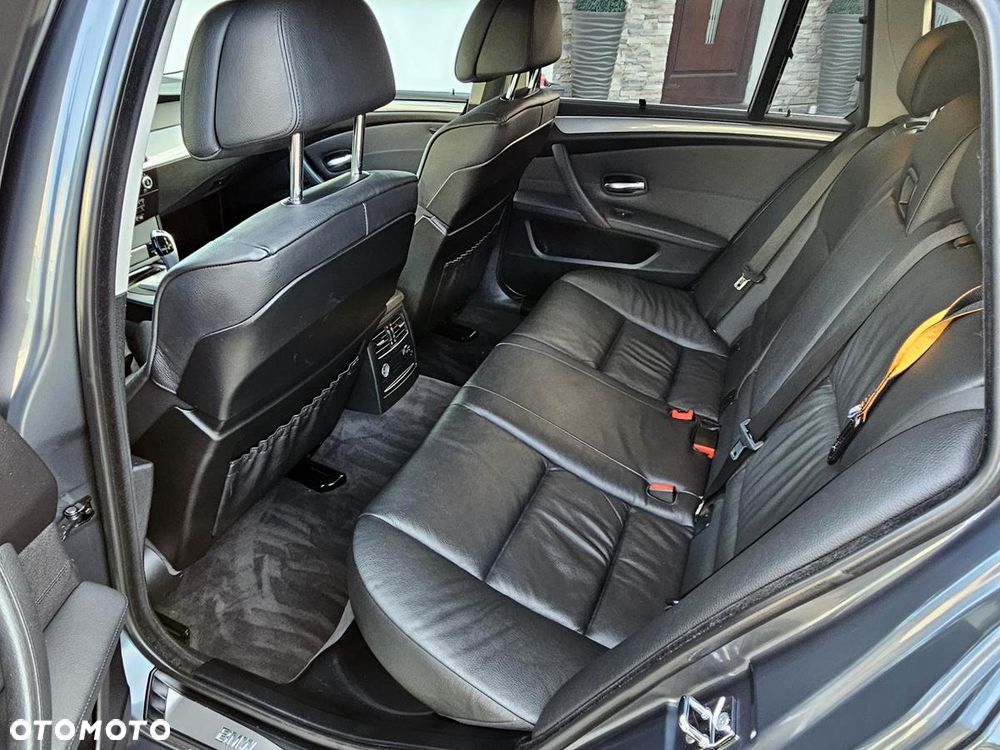 BMW Seria 5 530d Edition Exclusive - 24