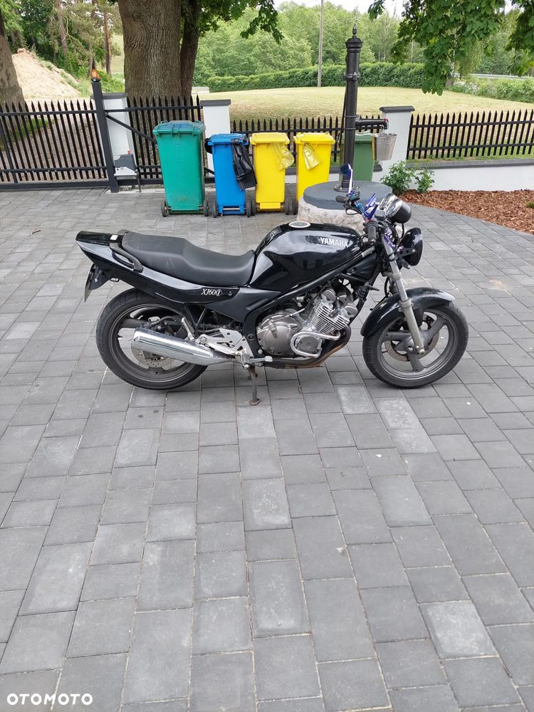 Yamaha XJ - 5