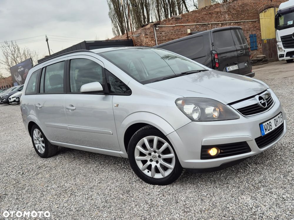 Opel Zafira 1.8 Innovation - 17