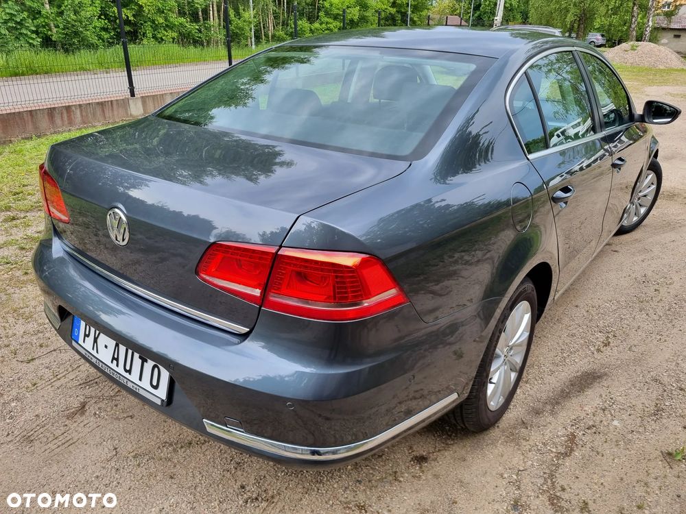 Volkswagen Passat 1.8 TSI Comfortline - 32