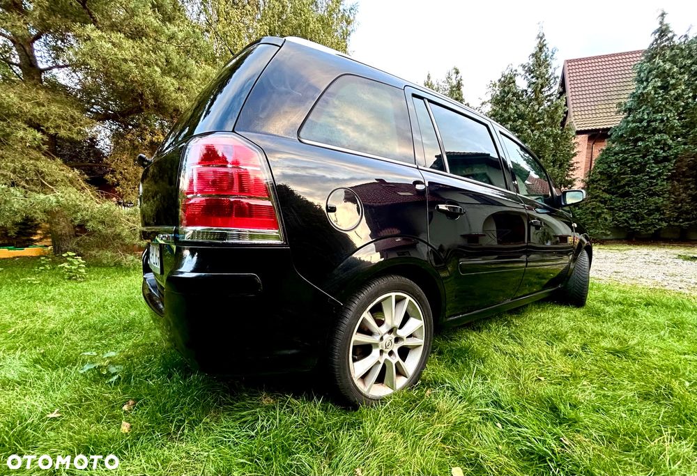 Opel Zafira ver-1-9-cdti-cosmo-activeselect - 34