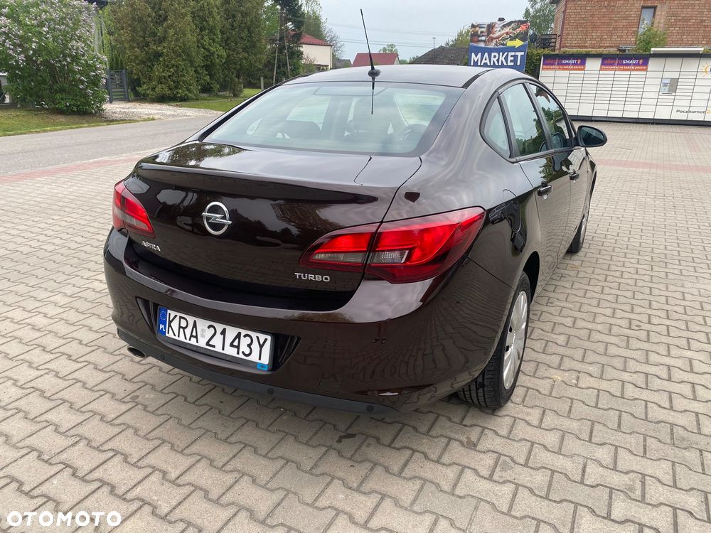 Opel Astra 1.4 T Active - 10