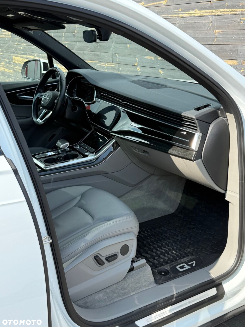 Audi Q7 - 36