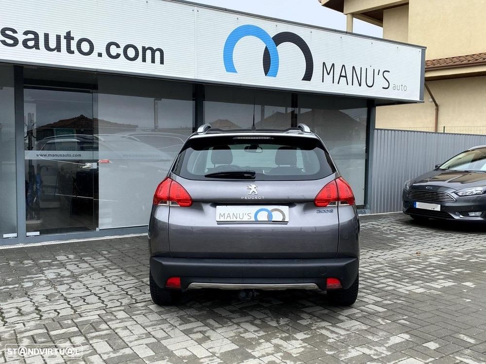 Peugeot 2008 1.2 PureTech Allure - 8