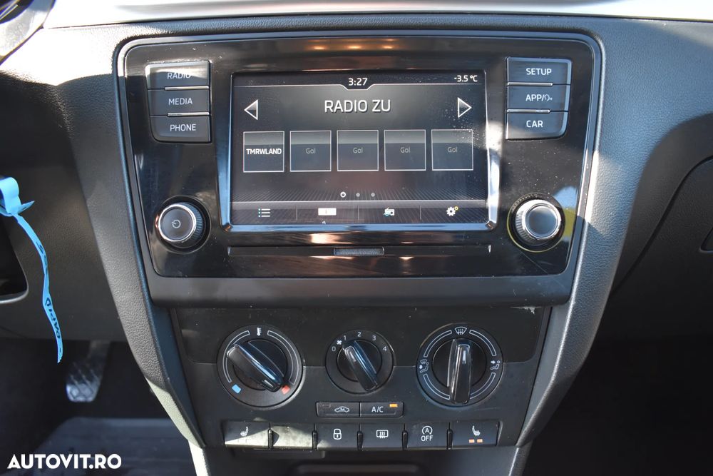 Skoda RAPID 1.0 TSI Style - 11