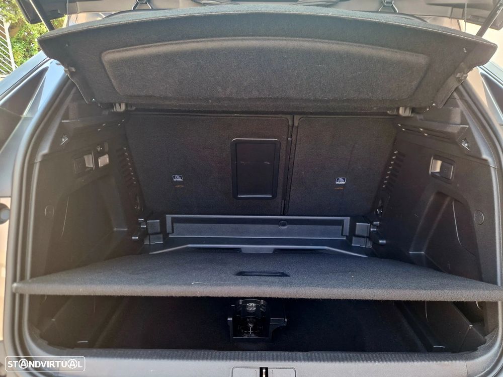 Peugeot 3008 1.5 BlueHDi Active Pack - 11