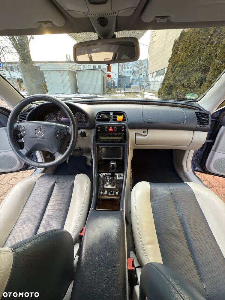 Mercedes-Benz CLK Coupe 320 Avantgarde - 16