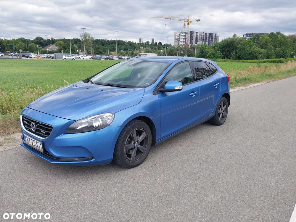 Volvo V40 - 2