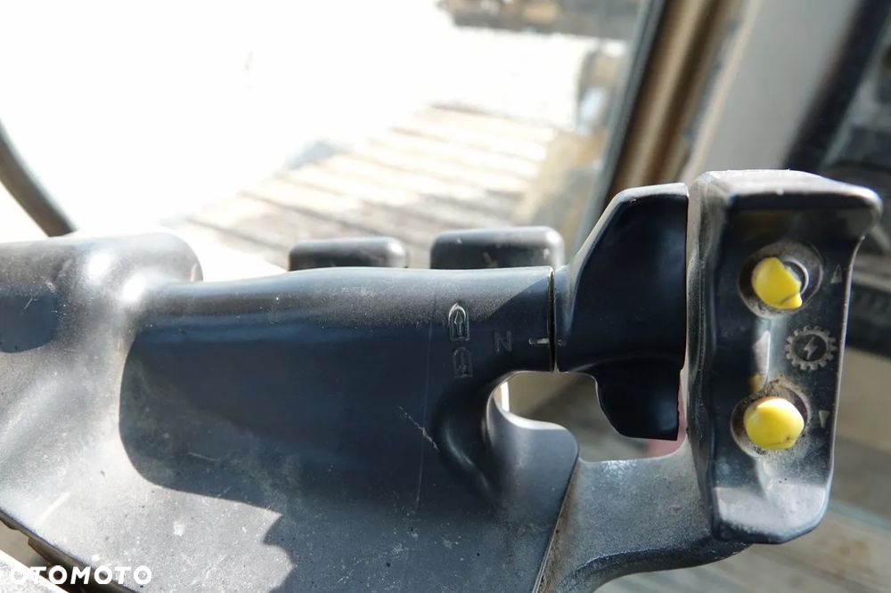 Caterpillar D6M LGP / SPYCHARKA GĄSIENNICOWA / 2006 ROK - 21