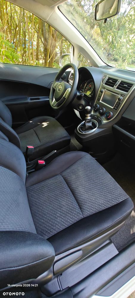Toyota Verso S 1.33 Luna - 11