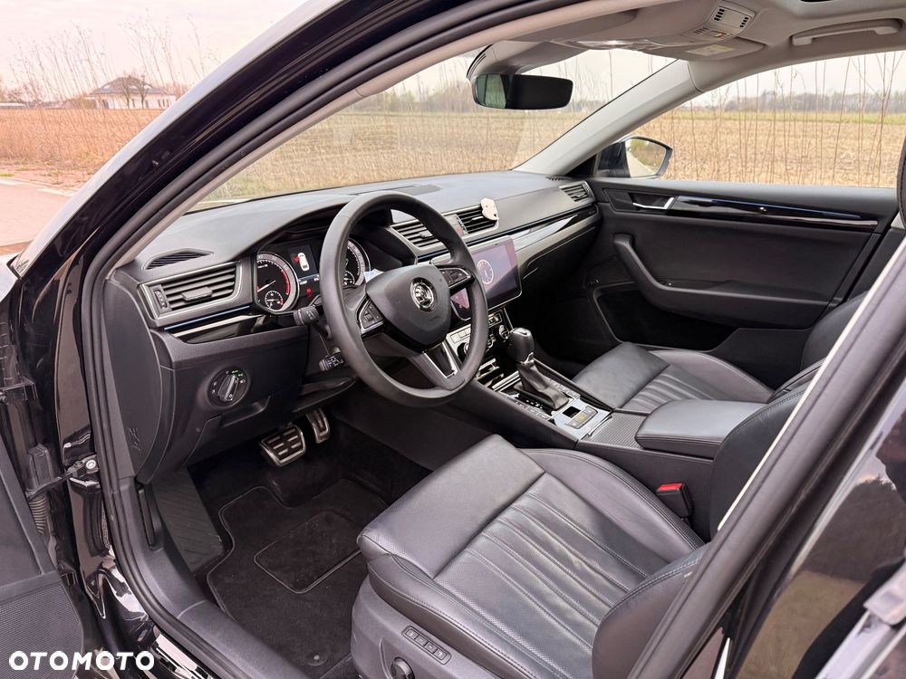 Skoda Superb 2.0 TSI 4x4 DSG L&K - 12