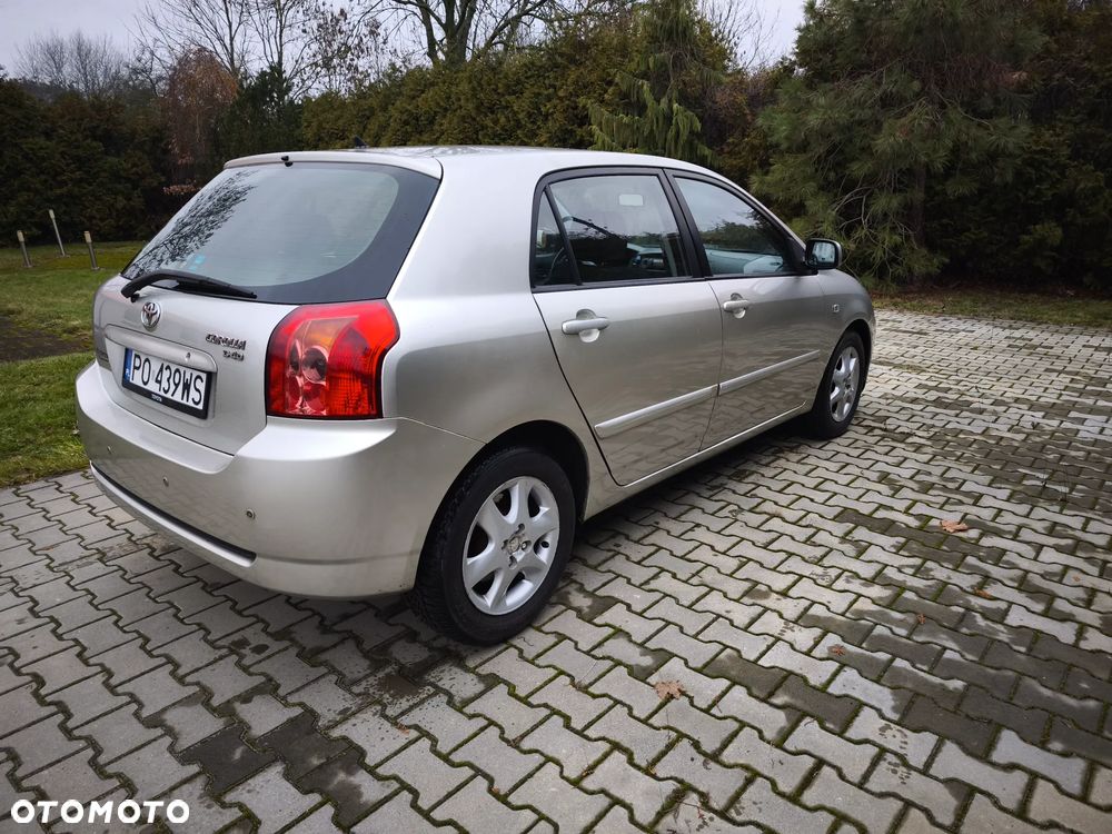 Toyota Corolla 2.0 D-4D Sol - 8