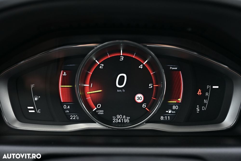 Volvo XC 60 D5 AWD Summum - 26