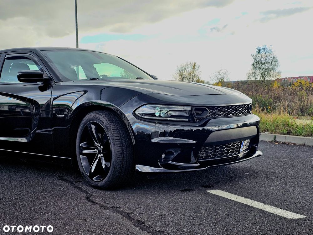 Dodge Charger - 11