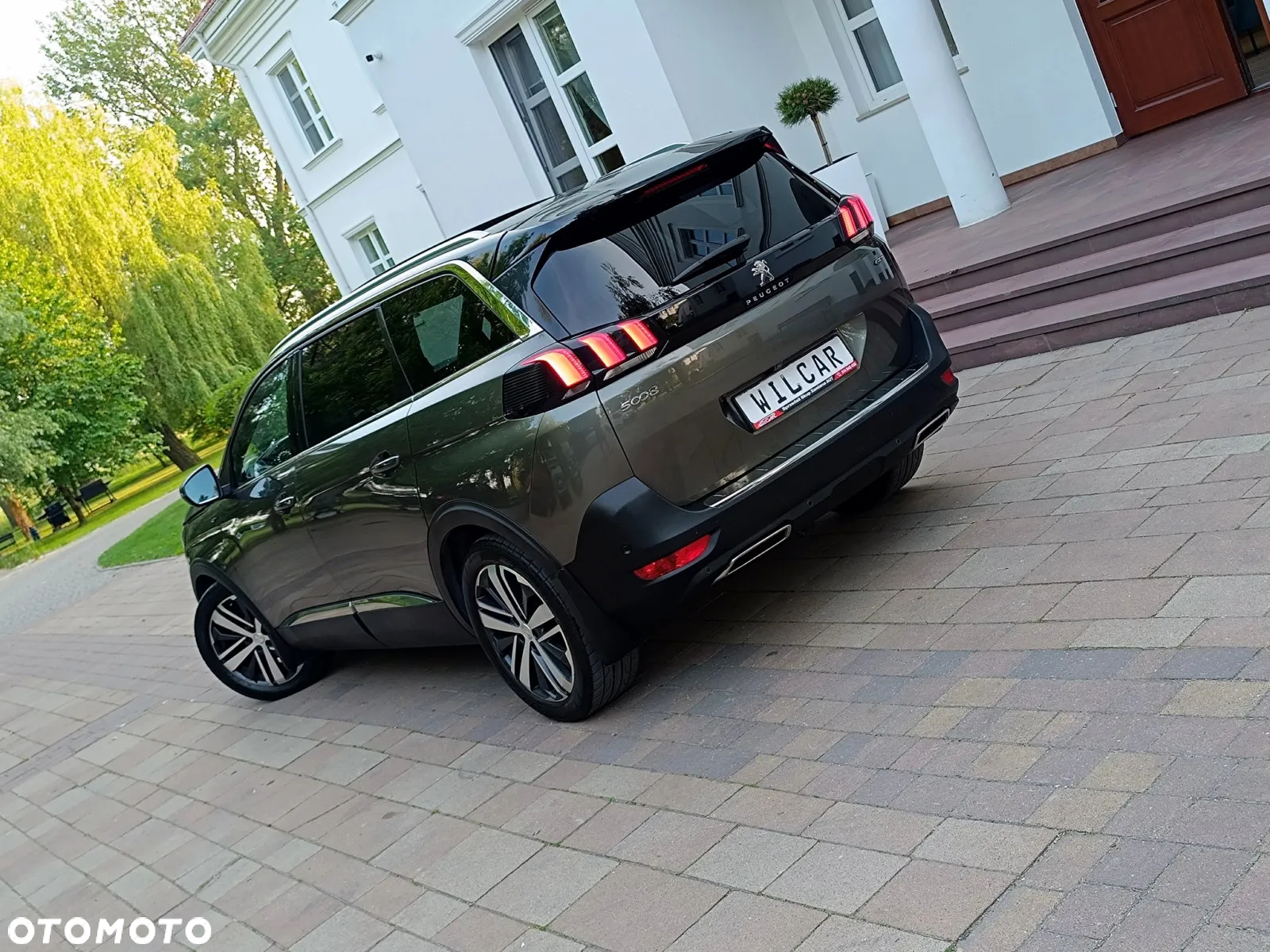Peugeot 5008 2.0 BlueHDI GT S&S EAT6 - 3