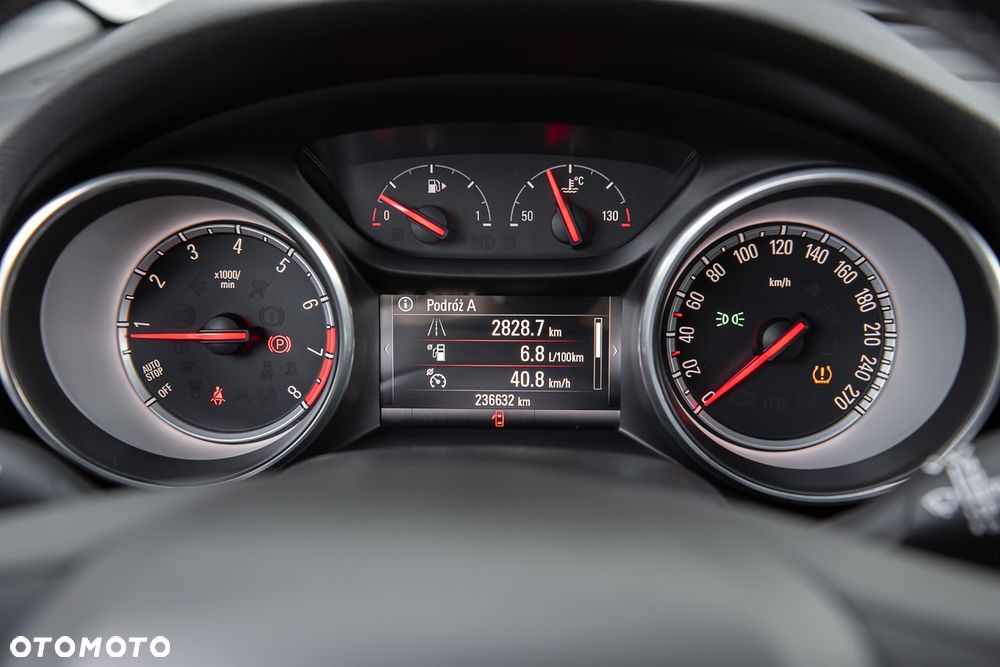 Opel Astra 1.4 Turbo ON - 19