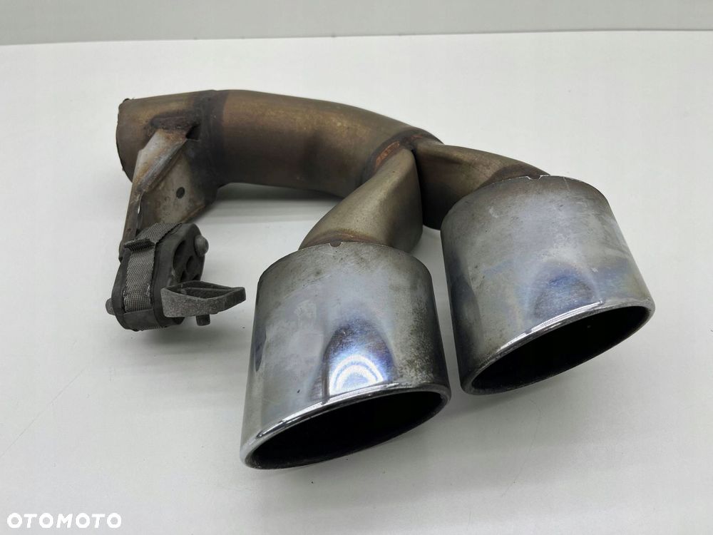 BMW 5 G30 B57D30C M550D KOŃCÓWKA WYDECHU PRAWA TYŁ - 1