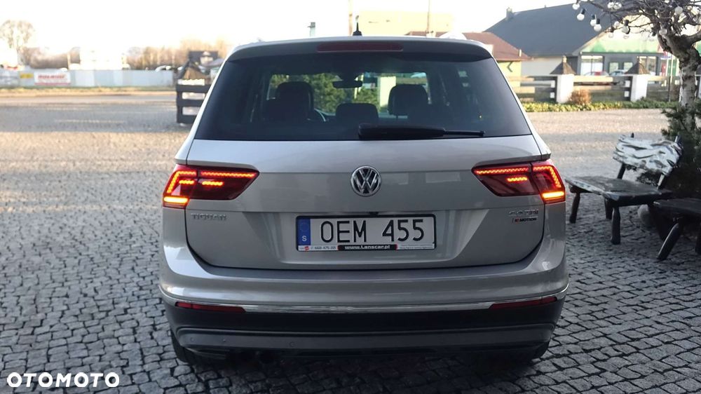 Volkswagen Tiguan - 14