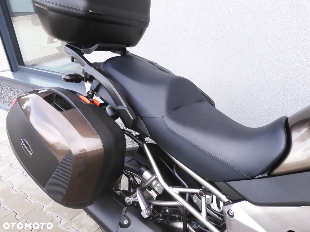 Kawasaki Versys 1000 - 10