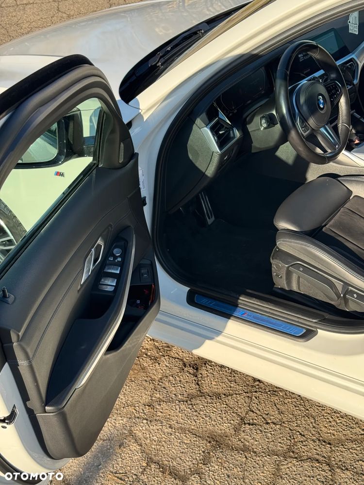 BMW Seria 3 320d xDrive Sport Line sport - 11
