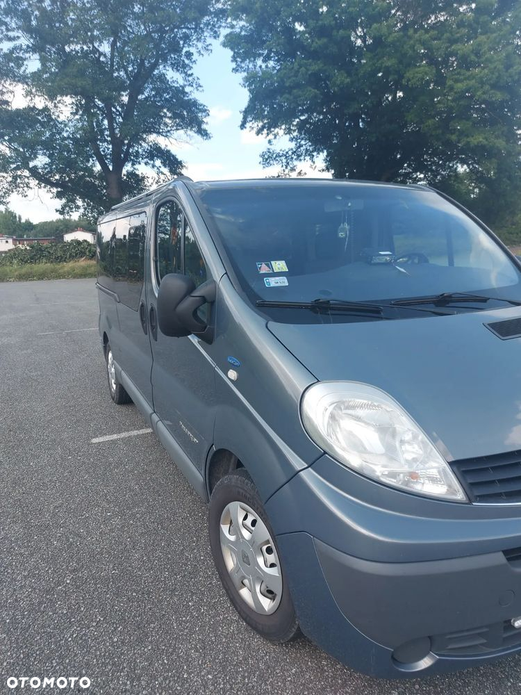 Renault Trafic Grand Passenger Pack Clim - 2