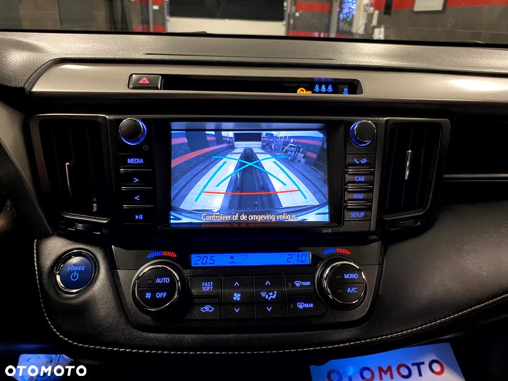 Toyota RAV4 ver-2-0-4x2-sol - 21