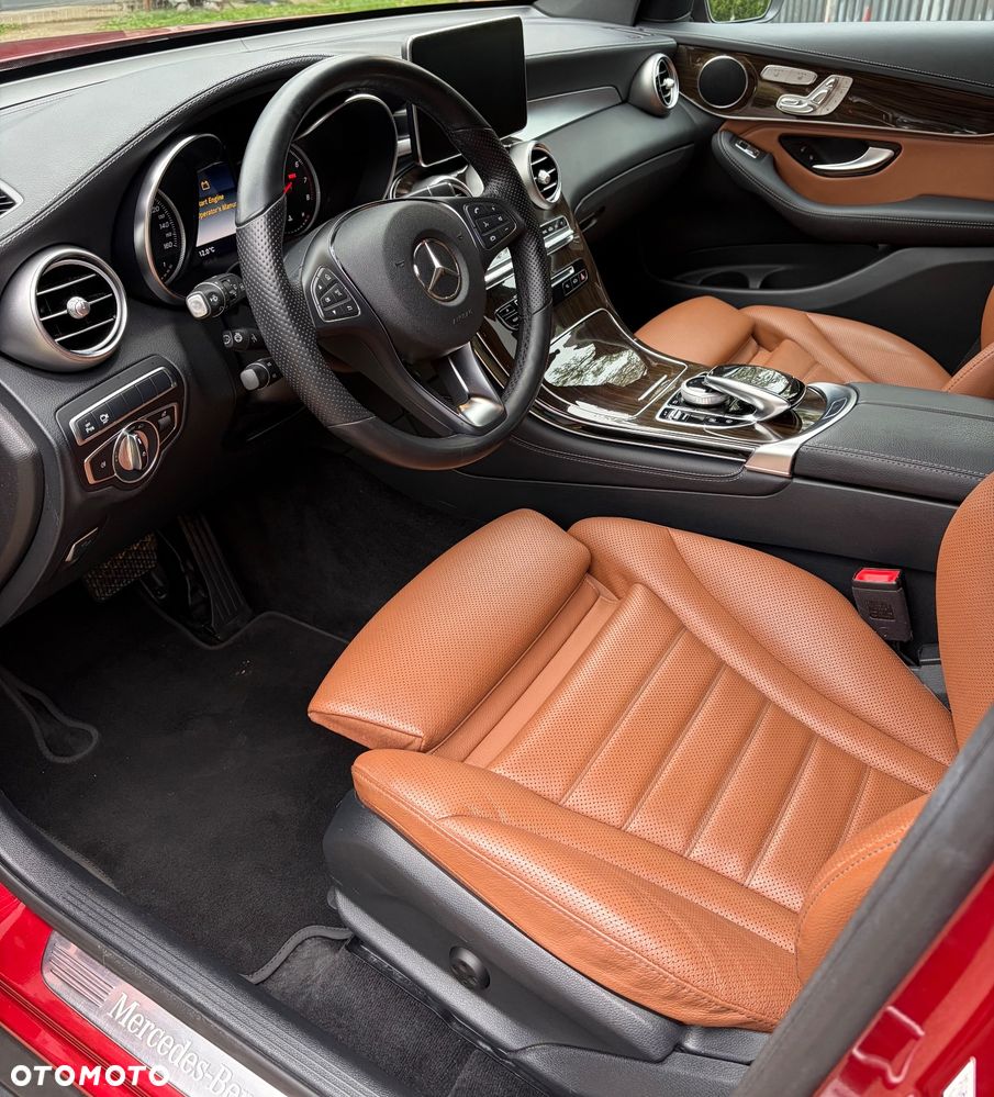 Mercedes-Benz GLC 300 4Matic 9G-TRONIC - 12