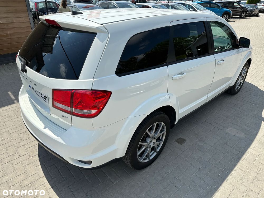 Dodge Journey - 32
