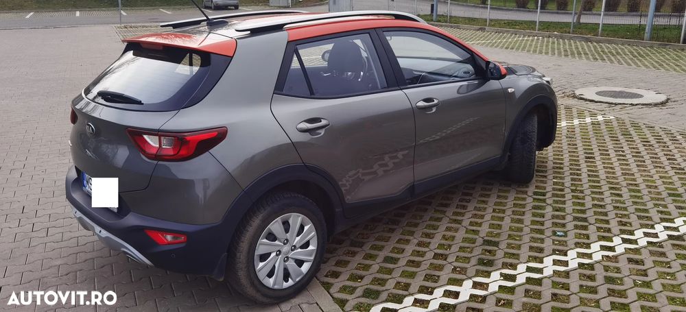 Kia Stonic 1.4 GSL Urban - 9