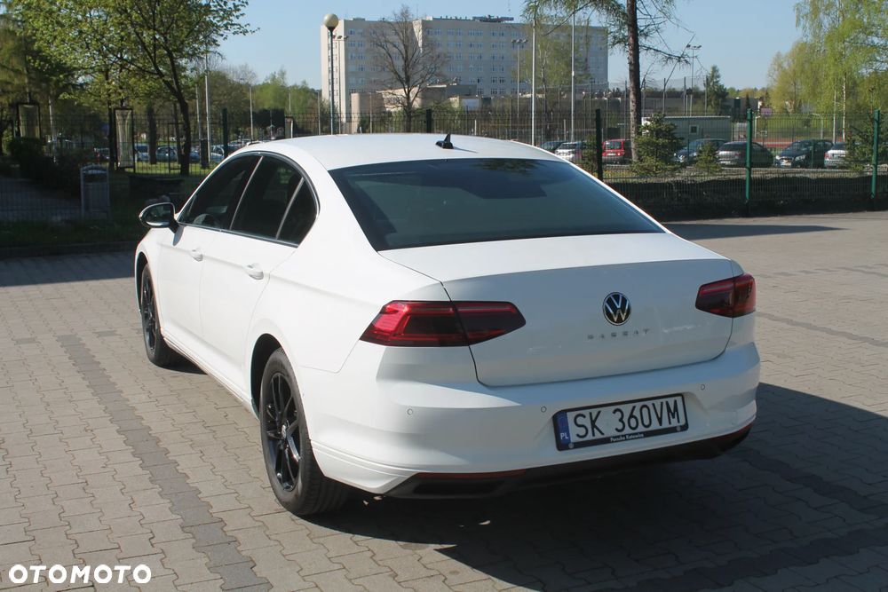 Volkswagen Passat 1.5 TSI EVO Business DSG - 10