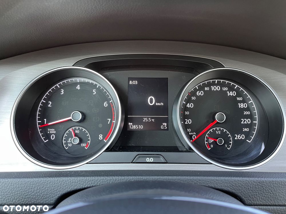 Volkswagen Golf 1.4 TSI BMT Highline - 41