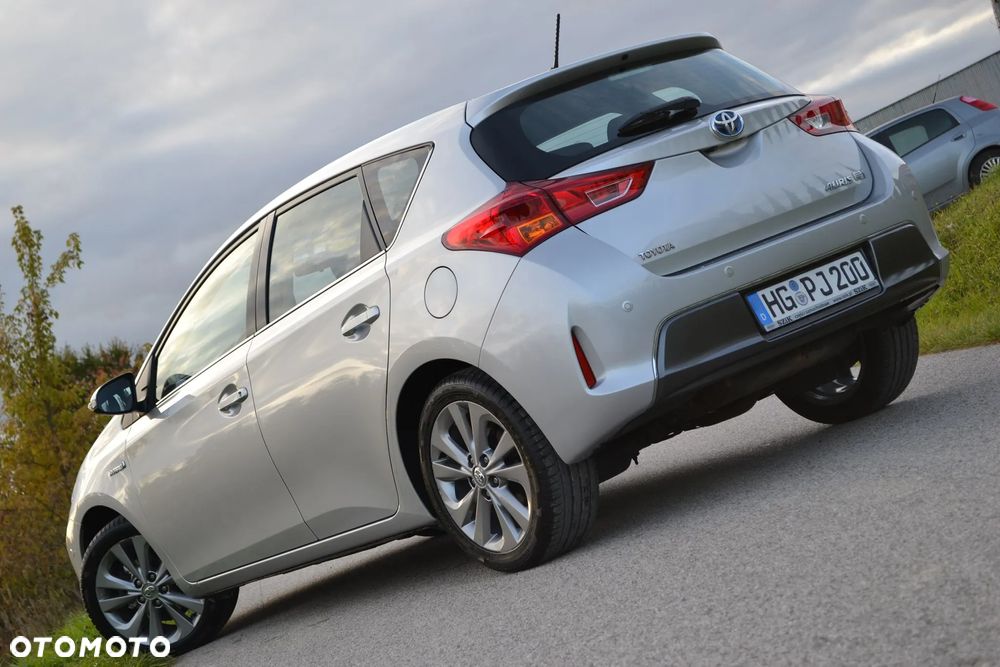 Toyota Auris 1.8 HSD Luna - 3