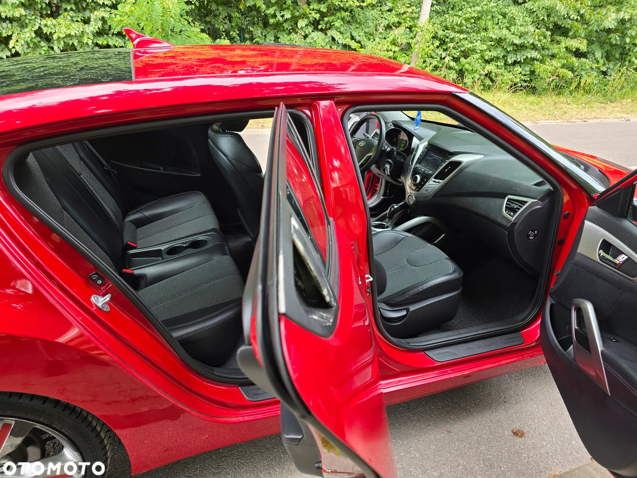 Hyundai Veloster 1.6 GDI Premium - 18