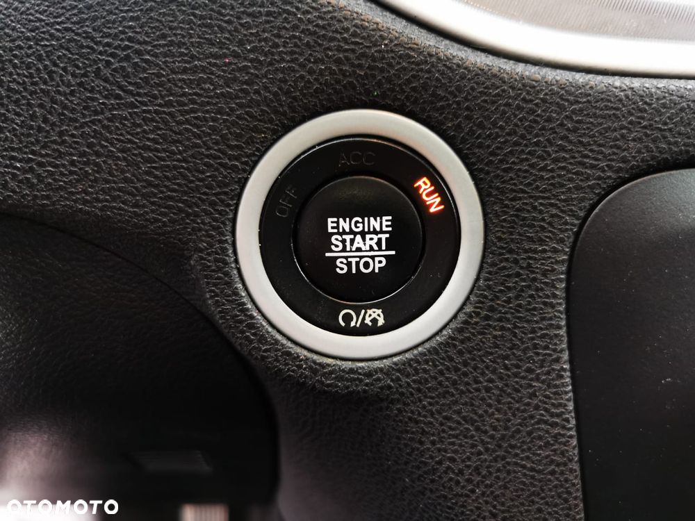 Dodge Charger 3.6 GT - 26