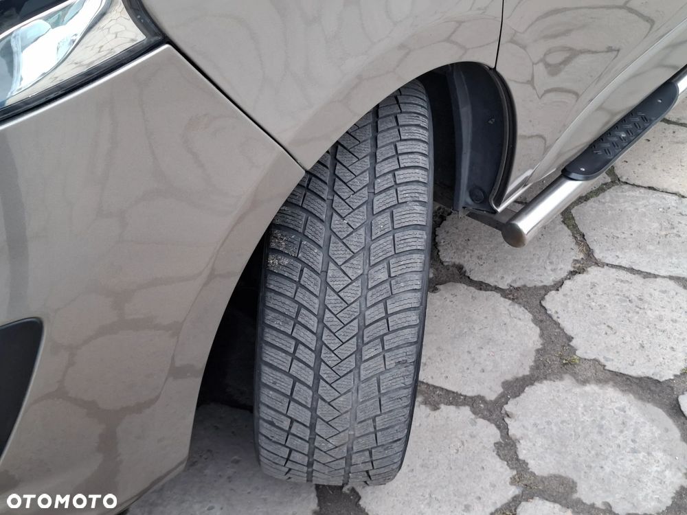 Opel Vivaro DUBEL KABINA LONG NAVI ALU CLIMATRONIC - 33
